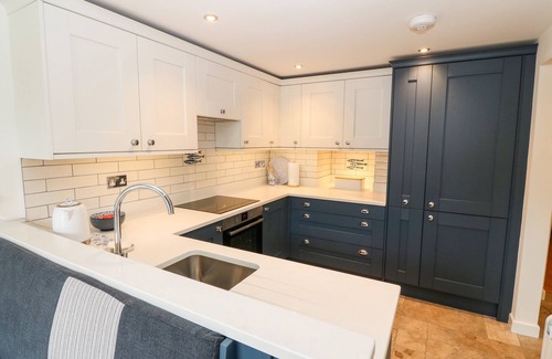 Nefyn Cabaña | ARWEL, pet friendly, character holiday cottage in Nefyn