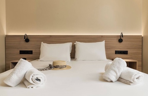 Haniotis Hotel | Arya Hotel
