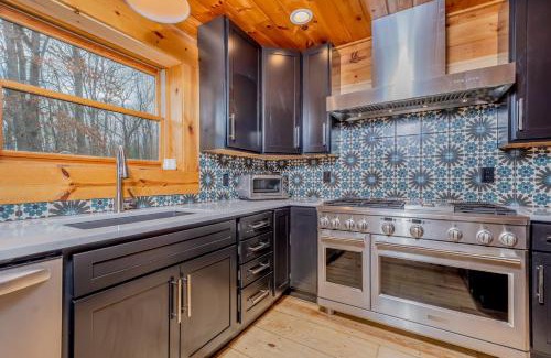 North Glade Hills Casa | Arya Relaxed Chalet