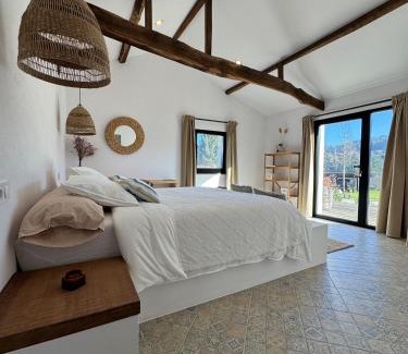 Valenca Casa | As Casas Do BomPai - Las Oliveiras