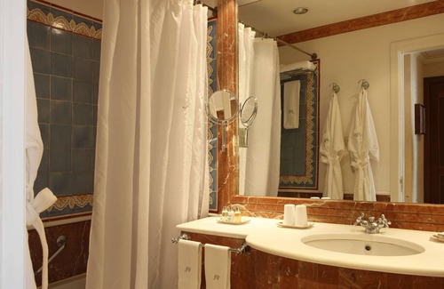 Santos Hotel | As Janelas Verdes Inn, a Lisbon Heritage Collection