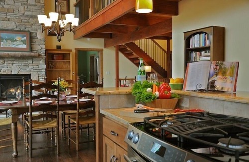 Fish Creek Chalet De Esquí | Como se ve en la puerta Revista Condado! Privada, Para toda la familia, televisión vía satélite, Wi-Fi