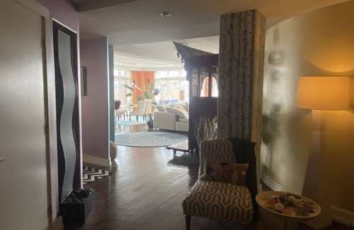 Asbury Park Condominio | Asbury Park 2 BR Loft Condo July Rental