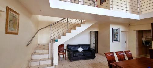 Moses Kotane Casa | Asda guesthouse