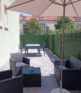 Fisterra Apartamento | Aserradero - Bajo con terraza y piscina !