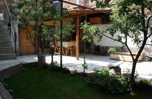 Kvartal Noviya Grad Hotel | Aseva House Guest house