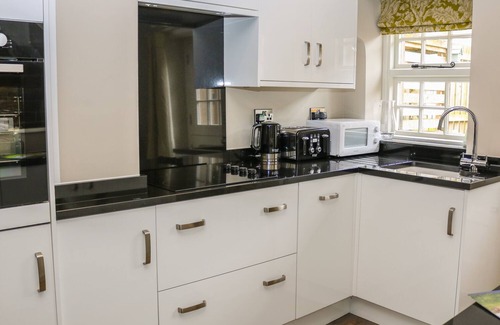Baslow Cabaña | Ash Cottage, BASLOW