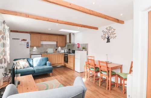 Vale of Glamorgan Cabaña | Ash Tree Cottage, LLANTWIT MAYOR