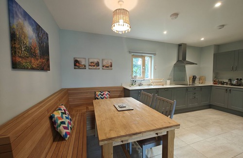 Corsley Casa | Ash View 1 - Tres Habitaciones Casa, Capacidad 6