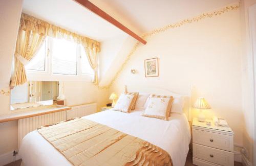 York Cama Y Desayuno | Ashbourne House