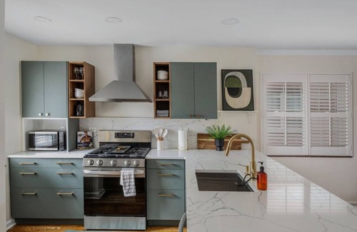 Grandview Heights Condominio | Ashland Aerie - 2BR|2BA|3-Story Grandview Condo