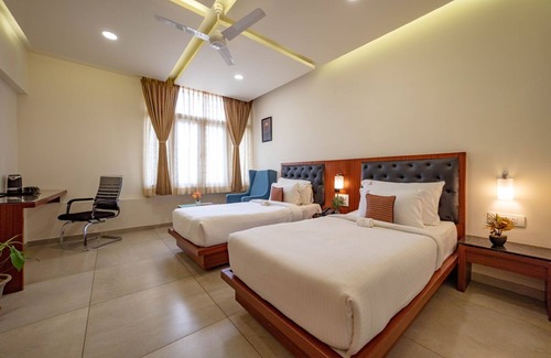 Davanagere Hotel | Ashok Inn