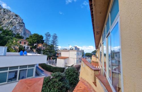 Mondello Apartamento | ASHUR310 RESIDENCE MONDELLO