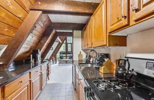 Moscow Casa | Ashwood Chalet