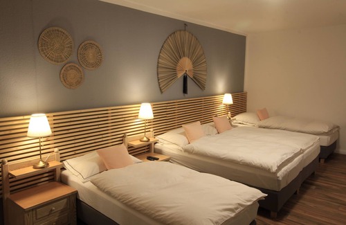 Lauterecken Casa | Asia Dreieck Pension Zimmer