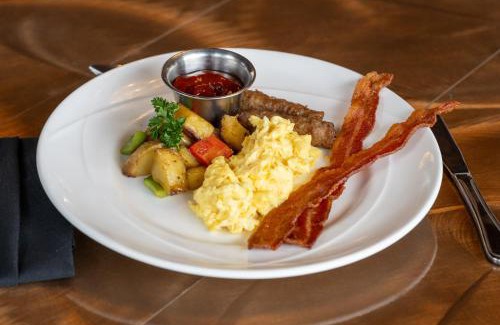Pacific Grove Hotel | Asilomar Conference Grounds