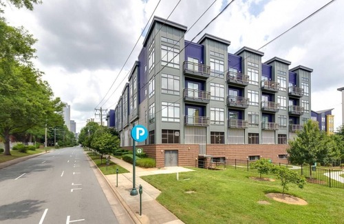 First Ward Apartamento | ASK FOR Discount-2br Hip Apt Free Parking Wifi