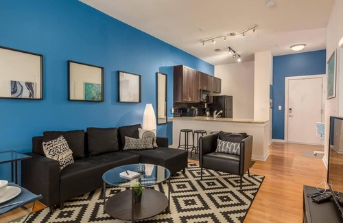 First Ward Apartamento | ASK FOR Discount-private Balcony Wifi Parking