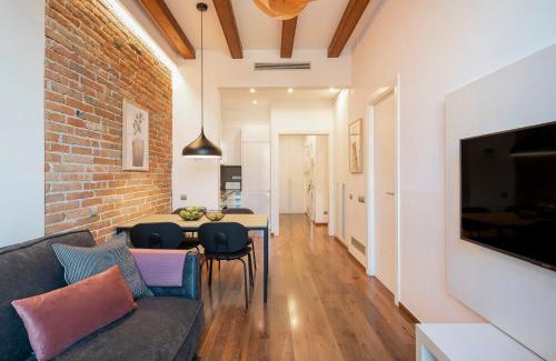Sant Antoni Apartamento | Aspasios Market Balconies Apartments