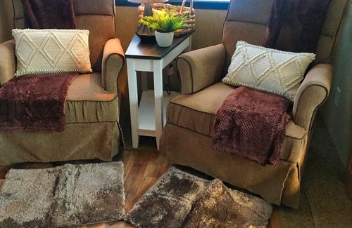 Lake George Casa | Aspen Glen - ¡Un campista acogedor en el bosque!