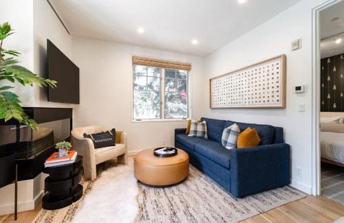 West End Casa | Aspen Hideaway by AvantStay Walk to Aspen Near Slopes Pool Hot Tub Access