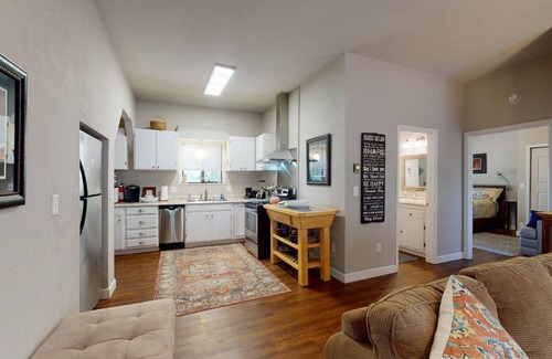 Gunnison Casa | Aspen House by the River