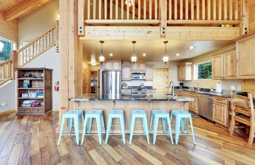 Brian Head Cabina | Aspen Lodge in Brian Head - Sleeps up to 25!
