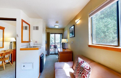 West End Casa | Aspen Mountain Lodge 211
