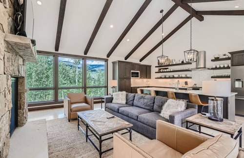 Silverthorne Casa | Aspen Peaks Overlook - Private Hot Tub & Fire Pit