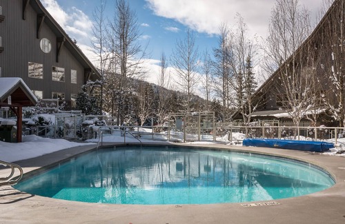 Upper Village Condominio | Aspens on Blackcomb
