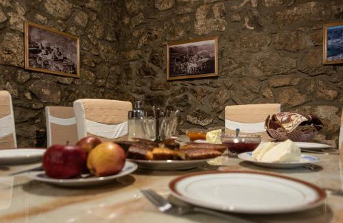 Tatev Casa | Aspet B&B
