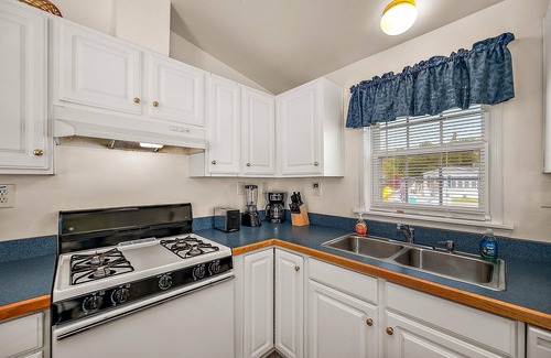 Assateague Pointe Casa | Assateague Pointe 2 br/1 ba 2 outdoor pools -in WOC.