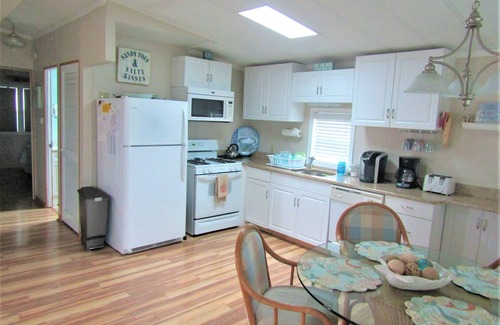 Assateague Pointe Casa | Assateague Pointe 2 br/1 ba 2 outdoor pools -in WOC.