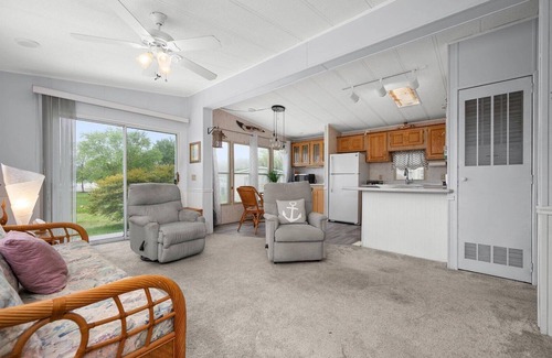 Assateague Pointe Casa | Assateague Pointe 2 br /1 bath 2 pools, clubhouse, gameroom fishing