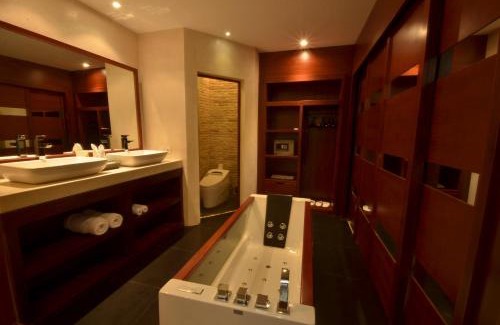 Legian Hotel | Astagina Resort Villa and Spa