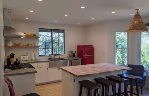 Asti Cabaña | Asti Ridge Ranch - Private One Bedroom Cottage