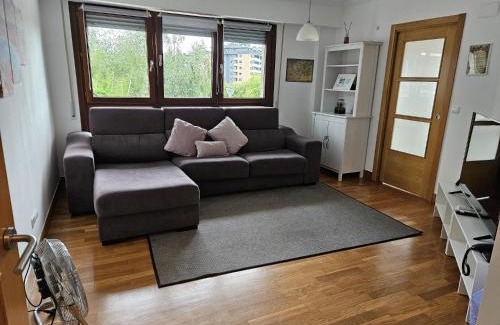Astigarraga Apartamento | Astigarraga Sagarra by RUVA