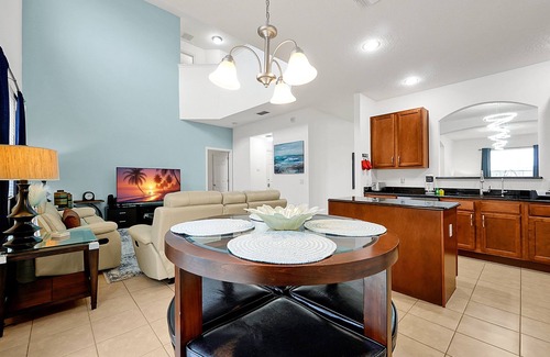 Loughman Casa | Astonishing Aviana Resort: Pool, Game Room & Clubhouse | Near Disney
