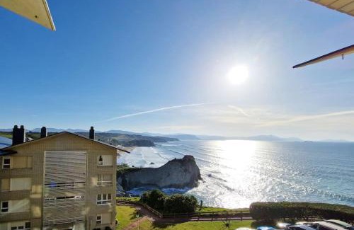 Sopelana Apartamento | ASTONISHING SEA VIEWS - Club & Pool & Parking by ALOHA Bilbao