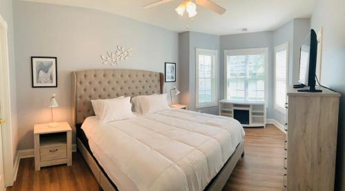 Central Myrtle Beach Casa | Astonishing view great condo at Myrtlewood Villas