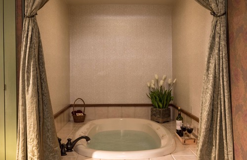 Green Bay Cama Y Desayuno | Astor House