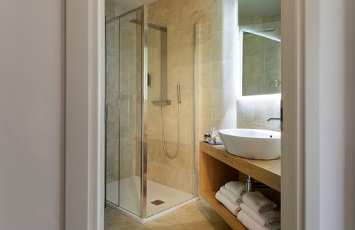 Riva del Garda Hotel | Astoria Resort