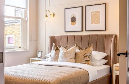 Queen's Park Apartamento | Astounding 4BR Haven with garden Queens Park Tube