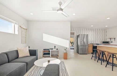 Landers Casa | Astra House - Fire Pit, Bbq & Dark Skies! 2 Bedroom Home by RedAwning