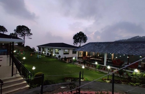 Lansdowne Cama Y Desayuno | Astre Vue Resort