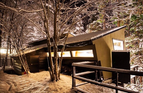 Takayama Casa | At an altitude of 1000m spend time in an archit / Takayama Gifu