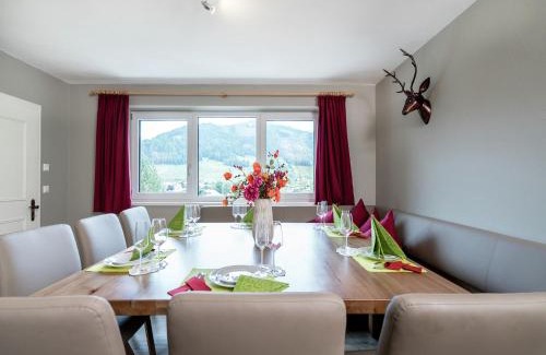 Bruck an der Grossglocknerstrasse Chalet De Esquí | Chalet in Bruck near Zell am See Ski Slopes, cleaning included