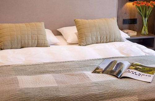 Bruck an der Grossglocknerstrasse Apartamento | Nice apartment for 4 people with WIFI, TV, terrace, pets allowed and parking