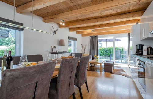 Bruck an der Grossglocknerstrasse Chalet De Esquí | Detached chalet with an in-house sauna