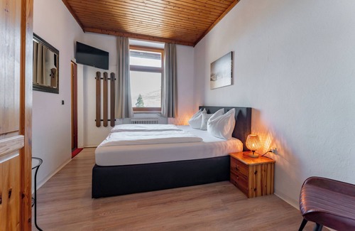 Bruck an der Grossglocknerstrasse Hotel | Hotel Gasthof Post
